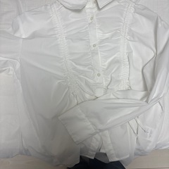 前ギャザー寄せシャツ