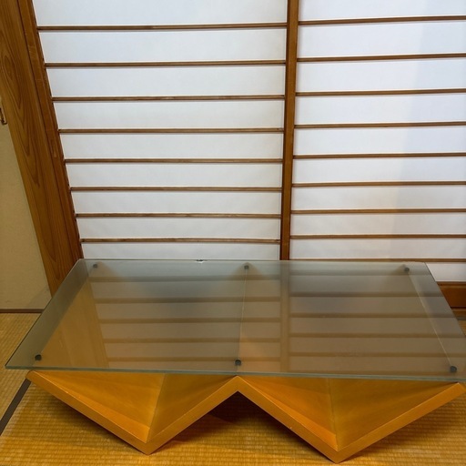 アルフレックス　ガラステーブル