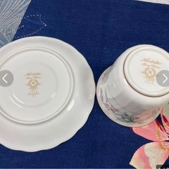ノリタケ カップ＆ソーサー 花柄の画像