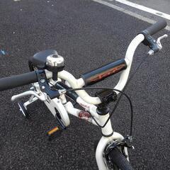 7/30 （水）~8/2（土）までお休み！中古子供自転車３５６３　前後タイヤ新品！　GT　１６インチ　ギヤなし　 身長１１０㎝前後　＊片足スタンドに変更可・無料（購入時のみの画像