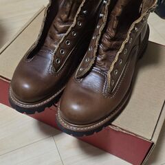 レッドウイングのブーツです！
