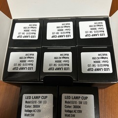 LED ランプ　電球8個の画像