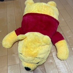 プーさん　ぬいぐるみ　大きい