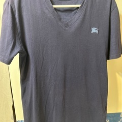 バーバリーTシャツ
