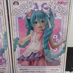 新品mi💖初音ミクフィギュア2つセット🥰の画像