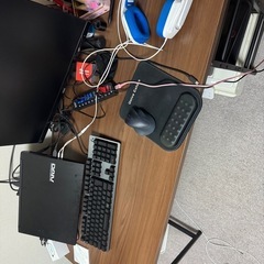 【PCデスク】120×60cm  右側ラック付き