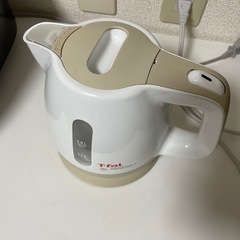 【お渡し先決定】T-fal 電気ケトル　ティファールの画像