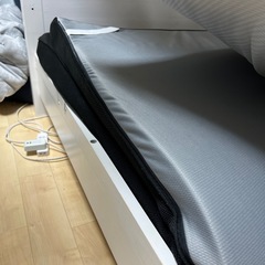 黒いマットレス　高さ　7センチ　