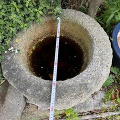 石鉢　石臼　重量ありますの画像