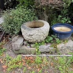 石鉢　石臼　重量ありますの画像