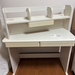 机の画像