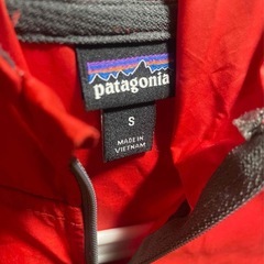 【中古】　パタゴニア　patagonia　Sサイズ　　キッズ　ウインドブレーカーの画像