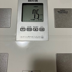 タニタ　体重計　BC-705N