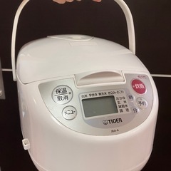 【受け渡し決まりました】TIGER炊飯器✩.*˚