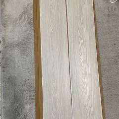 【未使用】フロアタイル　ホワイトオーク　54枚