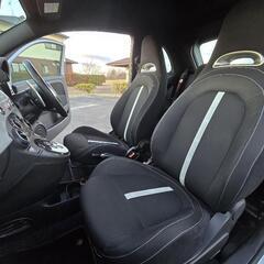 アバルト500ターボ/4万キロ走行/車検付き/コーナーセンサーの画像