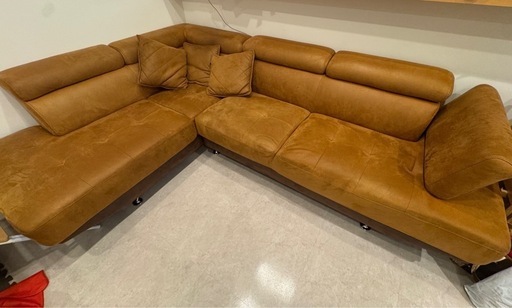 【美品】クッション3つ付き　カウチ