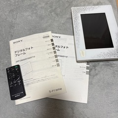 SONY デジタルフォトフレーム　スワロフスキー
の画像