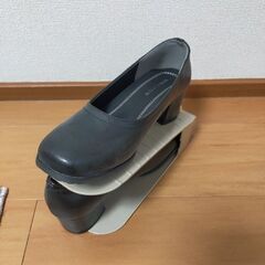 【値下げ明日処分】『新品』黒のパンプス（ACQUA CALDA）