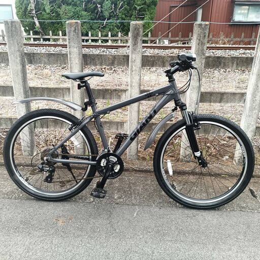 ☆美品!!お届け可!!☆ GIANT 26インチ マウンテンバイク 『snap』 3✖7