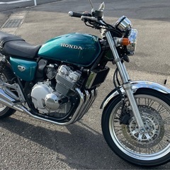 
ホンダ　CB400  走行28,200km 車検8年7月