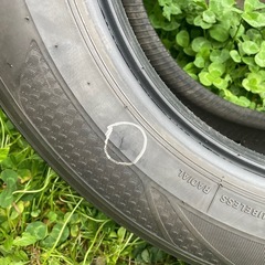 🌟タイヤ1本傷アリの画像