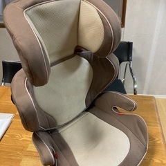 ジュニアシートハイバック中古使用感ありの画像