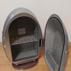 ✨値下げ✨  ポータブル冷蔵庫の画像