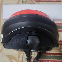 子供用ヘルメット赤の画像