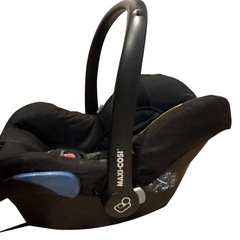 MAXI-COSI マキシコシ　シティ　チャイルドシート
