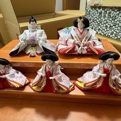 雛人形 一式（豪華セット）の画像
