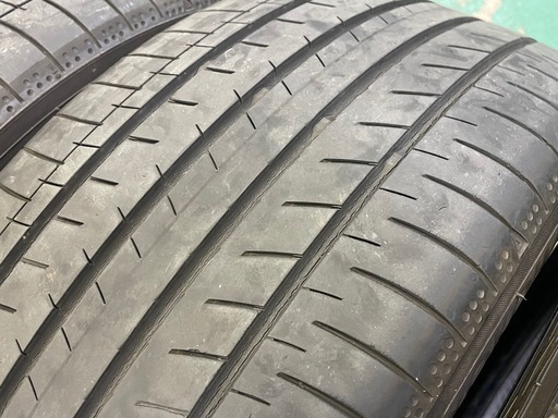 225/45R18 ヨコハマブルーアースGT  AE51  4本