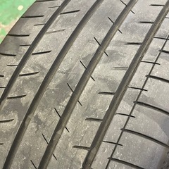 225/45R18 ヨコハマブルーアースGT  AE51  4本の画像