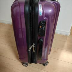 キャリーケース 35L程度 容量拡張機能ありの画像