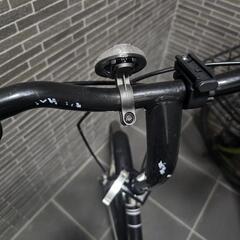 【最終値下げ】折り畳み自転車　空気入れ付きの画像