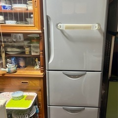 日立 冷凍冷蔵庫です☆