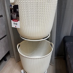 ランドリーバスケット　洗濯カゴ
