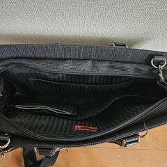 ビジネスバッグ　黒の画像