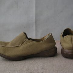 ★ Re:getA　　パンプス　　ベージュ色　　S　（２２.5cm)   美品の画像