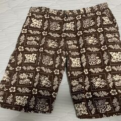 Avail アロハ柄コットンショートパンツ Lサイズ 茶系 夏の主役ボトムスの画像