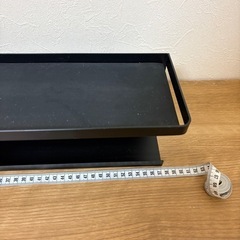 テレビ裏収納ラックの画像