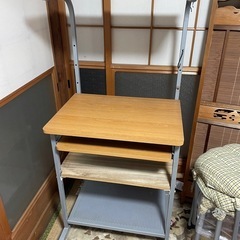 【直接取りに来れる方限定】パソコンデスク