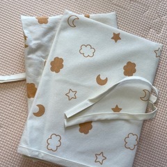 おむつ替えシート2枚　セット