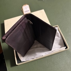新品／未使用／牛革/長財布の画像
