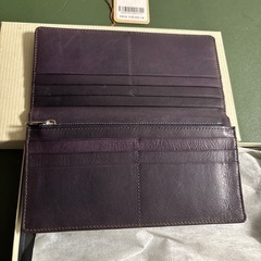 新品／未使用／牛革/長財布の画像