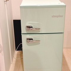 2ドアレトロ冷蔵庫