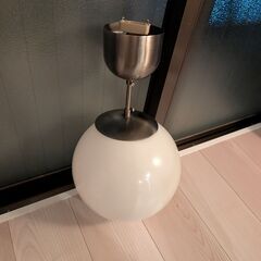 IKEAホワイトガラスシェード シーリングライト