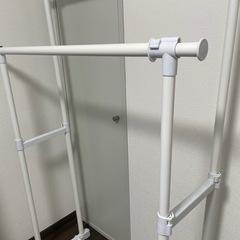 ハンガーラック
