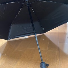 【安全式自動開閉】1級遮光＋遮熱効果 晴雨兼用折りたたみ傘の画像