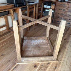 アンティーク　作業台　展示台　の画像